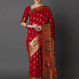 Golden Aura Signature Silk Saree with Contrast Blouse Piece